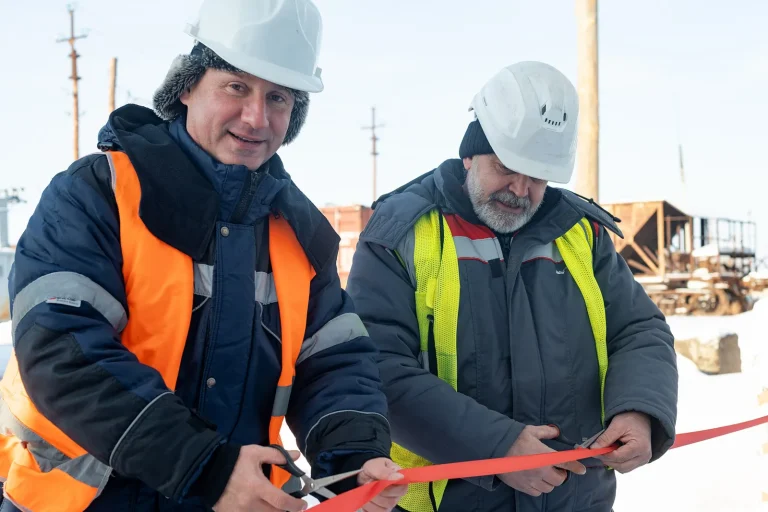 На разрезе «Ерковецкий» введён в эксплуатацию современный пневмокаркасный ангар для технического обслуживания тепловозов
